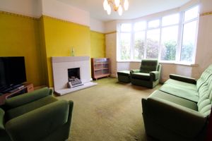 Living Room- click for photo gallery